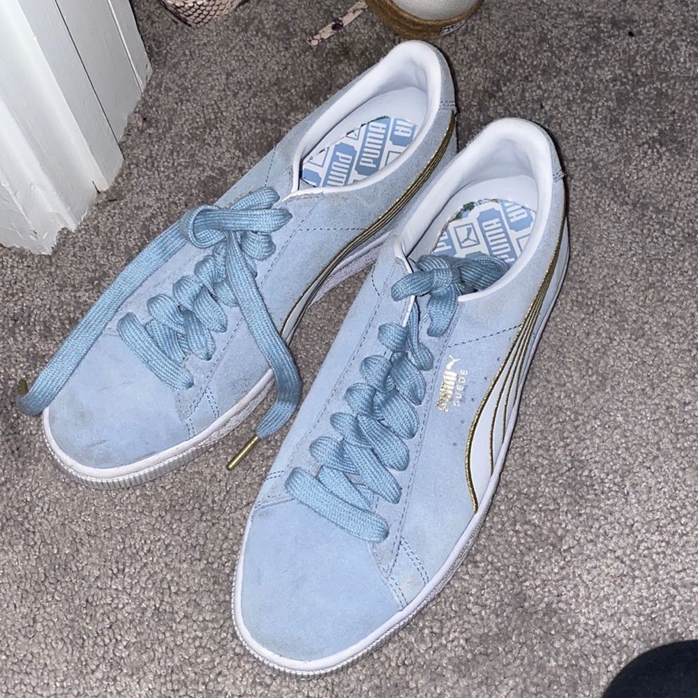 Puma sneakers